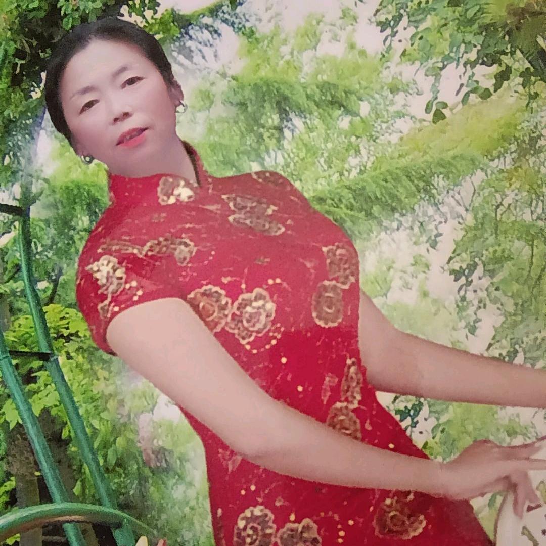 快快乐乐与  , 潇潇逛瑶瑶