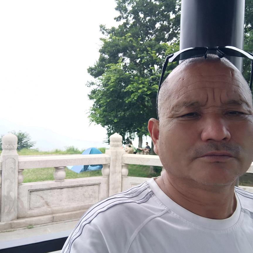 明天美好。