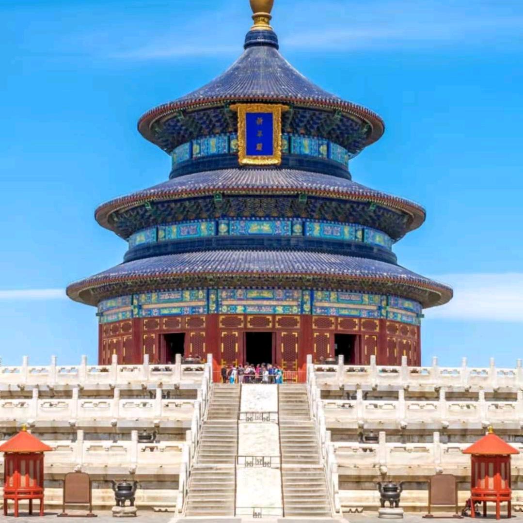 碧蓝天空