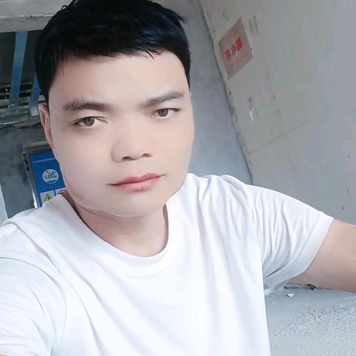 幸福快乐，杨