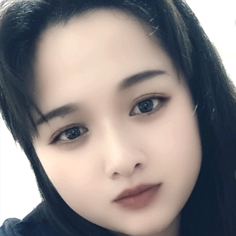 艾の微笑😘😘