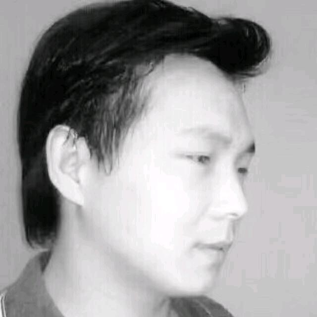 何人共与醉