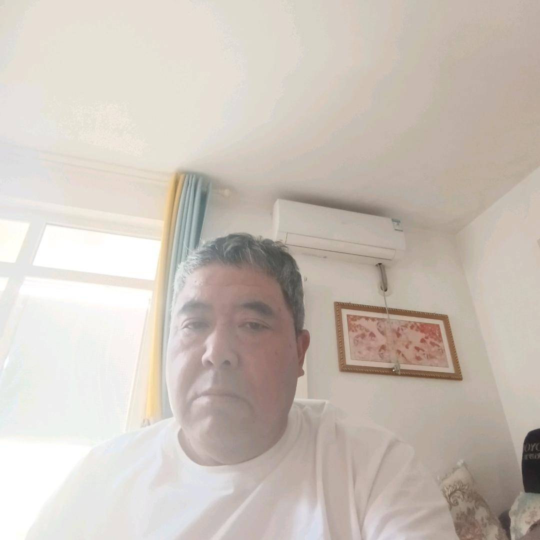 上 下