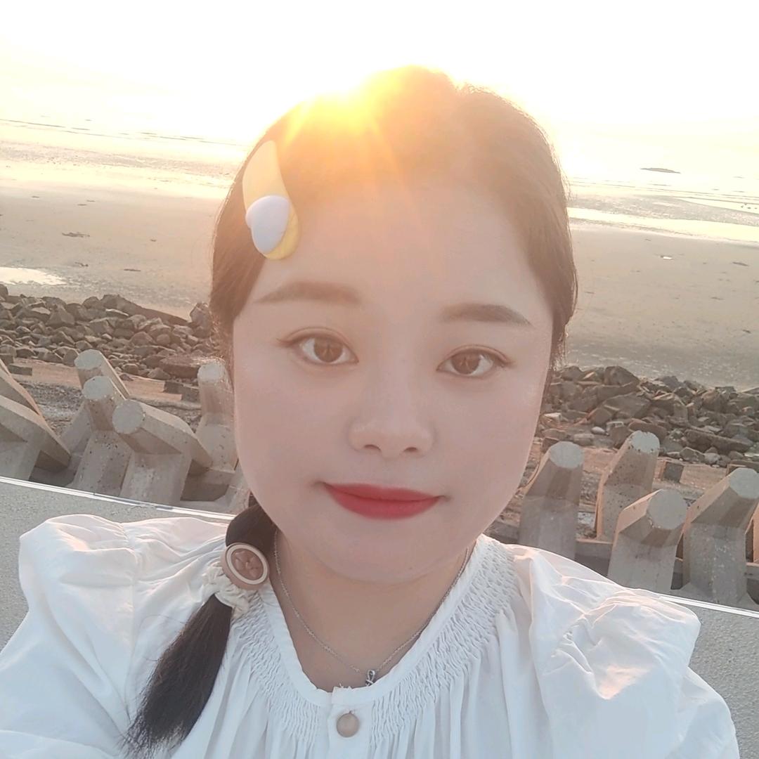 🌷我不爱吃香菜.🌿