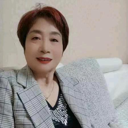 殷大姐