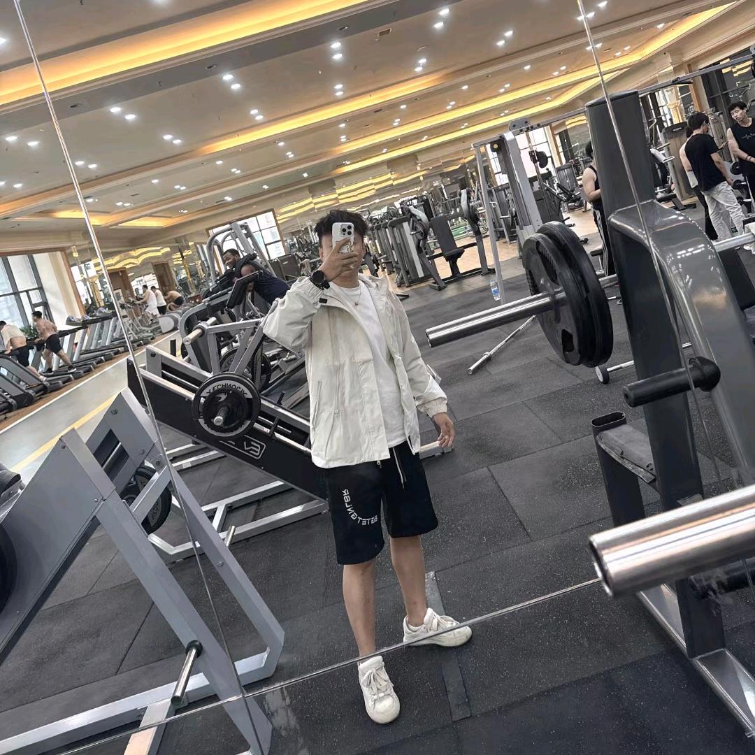 航仔优维游泳健身(恒大名都店)