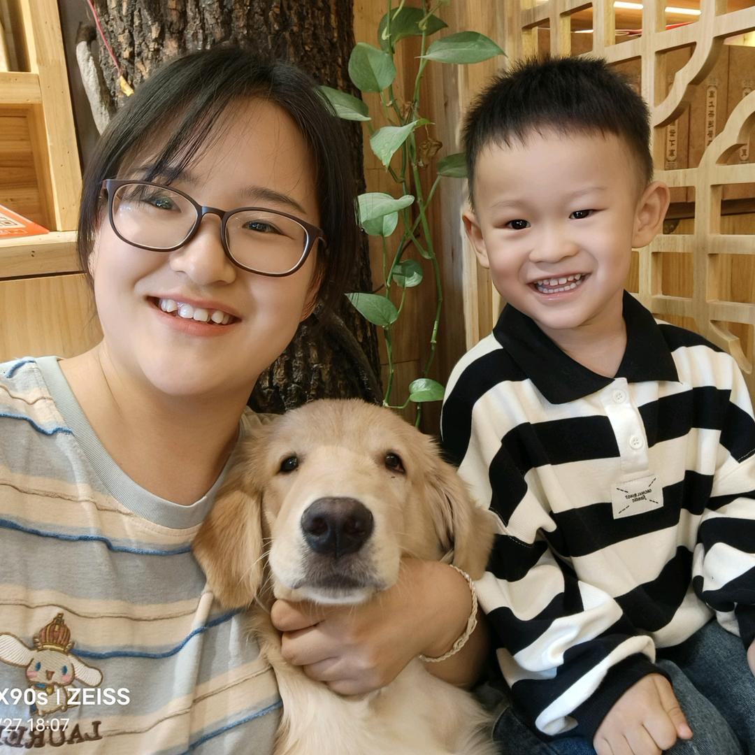 两件皮夹克换着穿