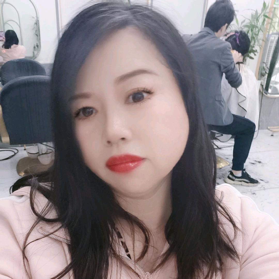 艳梅爱运动