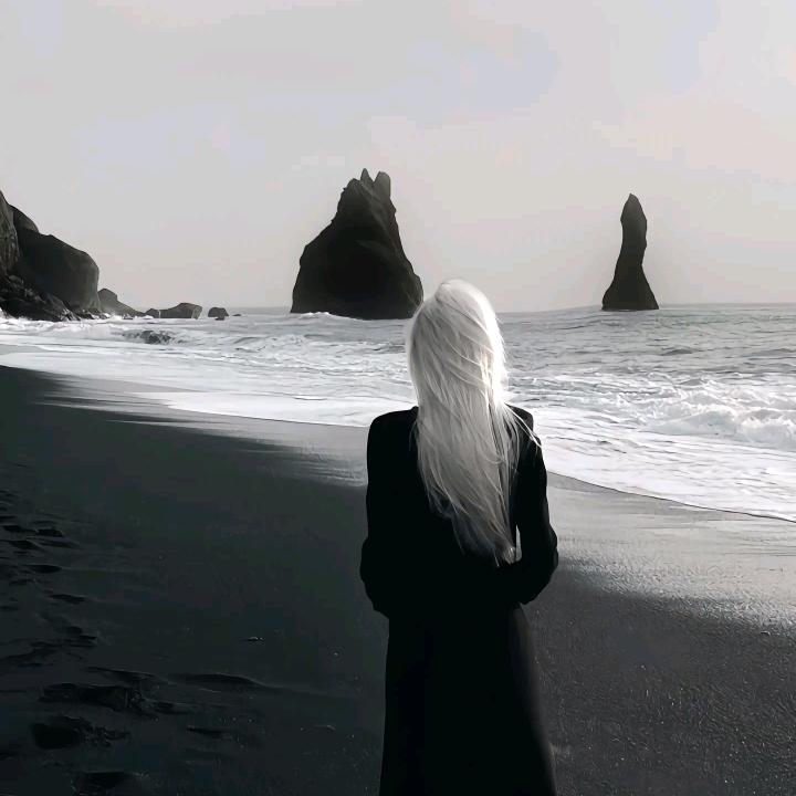 低谷 有雾