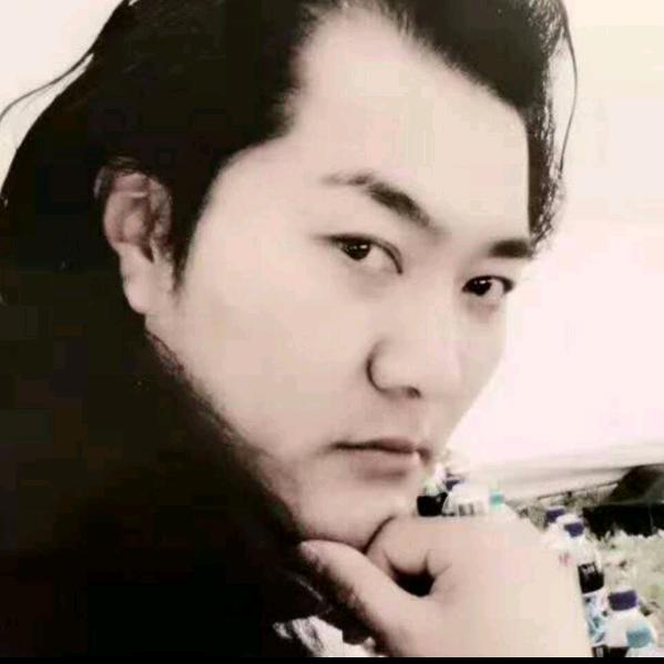 索 郎伦珠