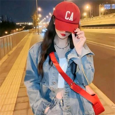 （丑）人多作怪