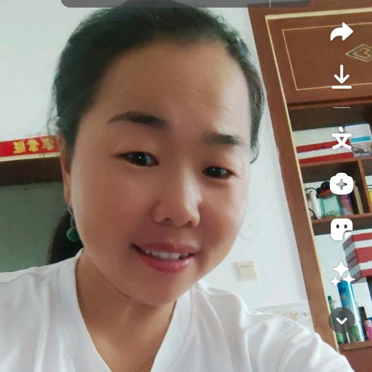 嗨我是小红