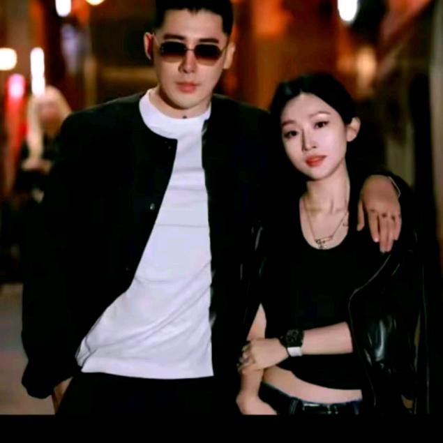 杨圣坤(时尚穿搭定制)