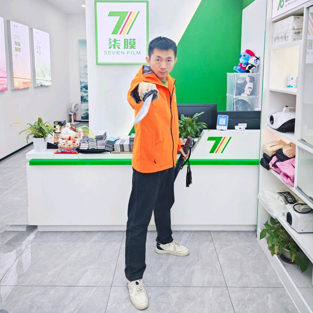 DG_辉