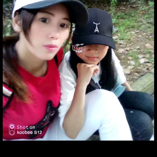 ((。看淡人生。))