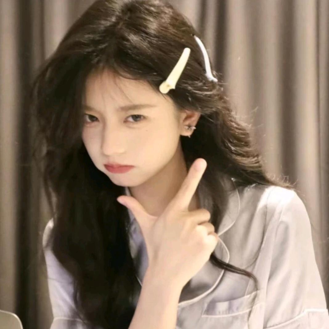 我在这ʕ•̫͡•ʕ•̫͡•ʔ