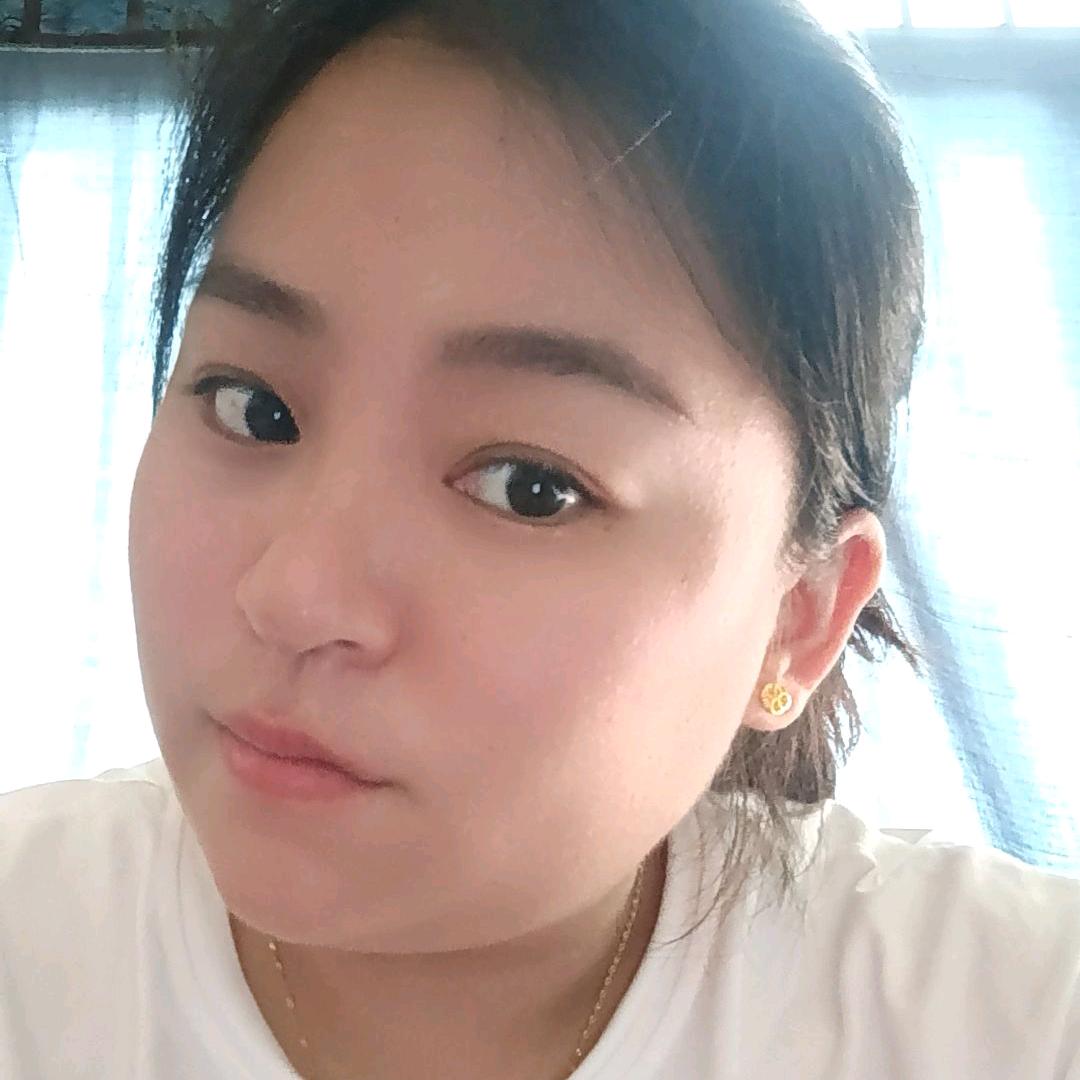 @@爱吃肉🥩的小胖子🍀