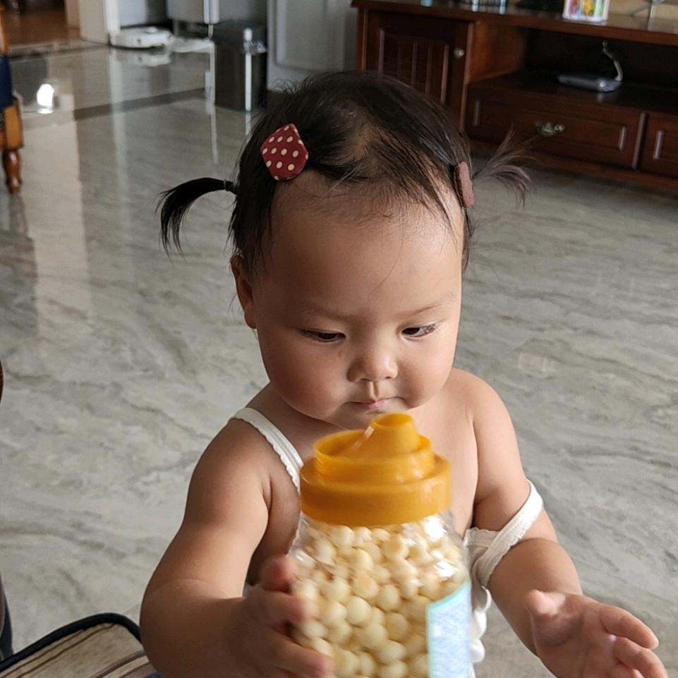 小八子👨‍👩‍👧‍👧
