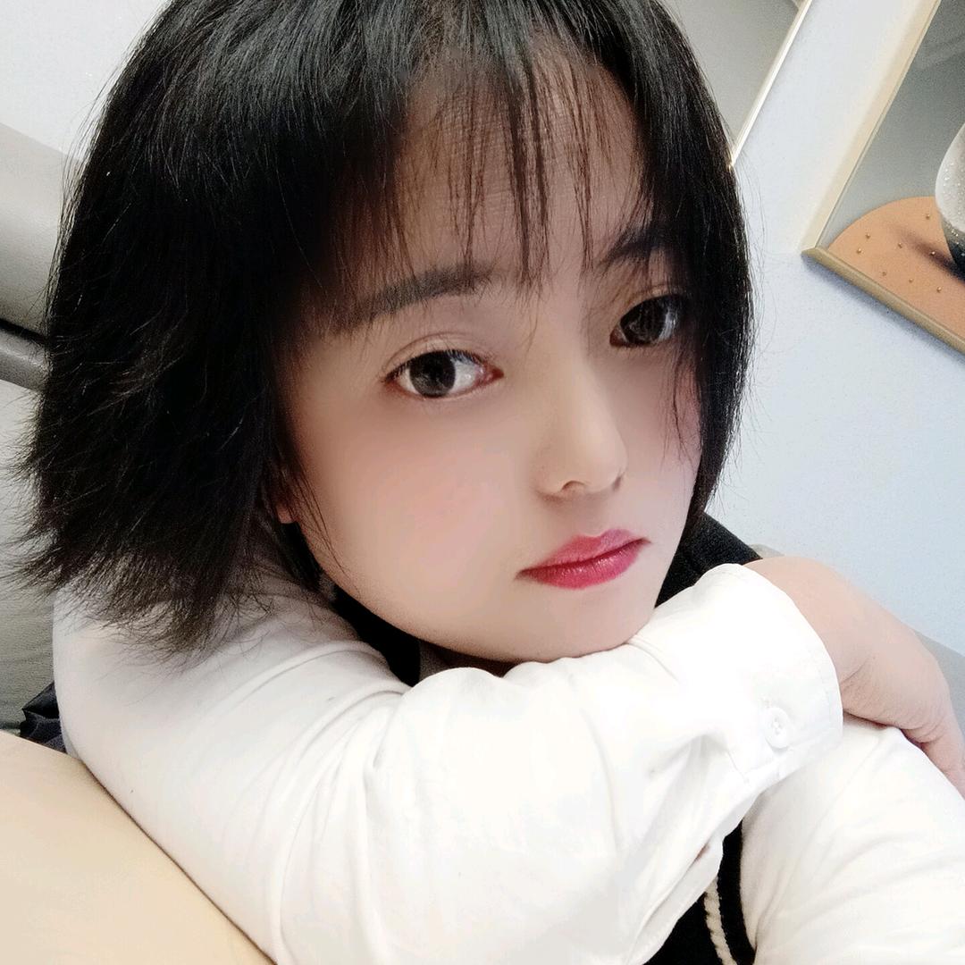 芳芳：