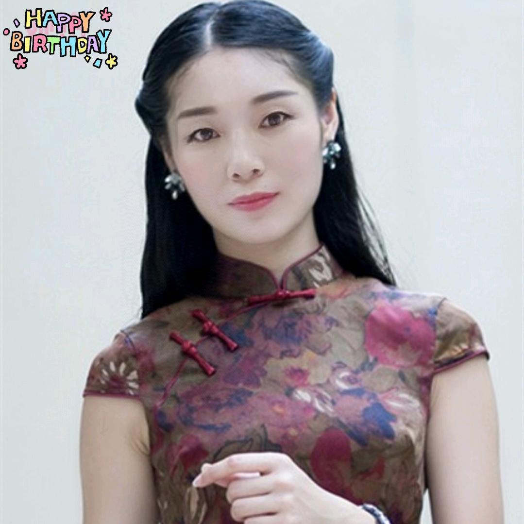 🇨🇳十里桃花ღ.🌸