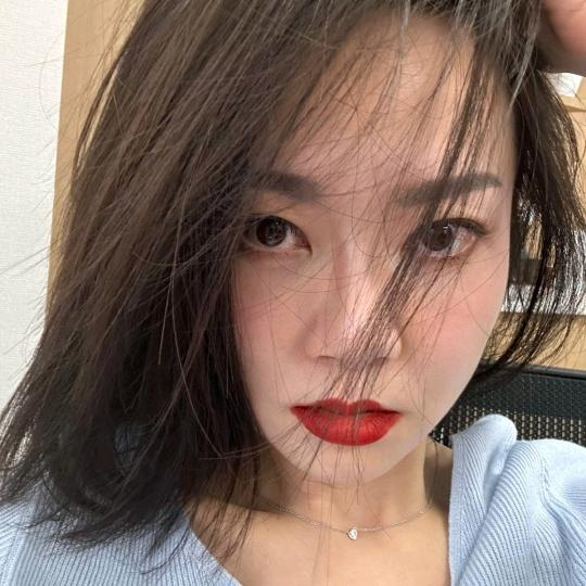 S.晓丹