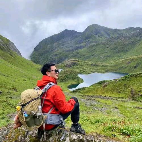 南极洛向导阿吉
