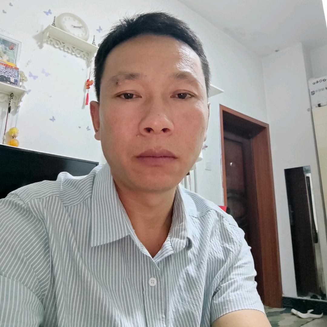 独在晨曦看风景