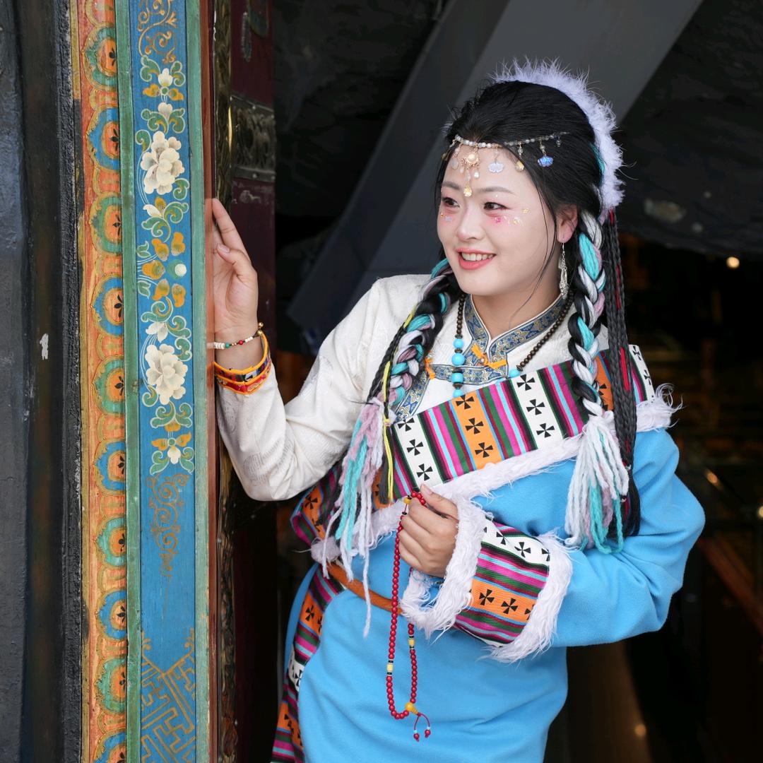 杰哥泡菜臭豆腐卷凉皮