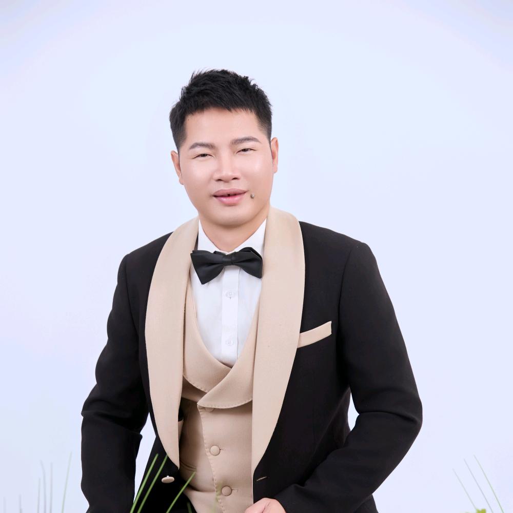 有痣的阿榕老师