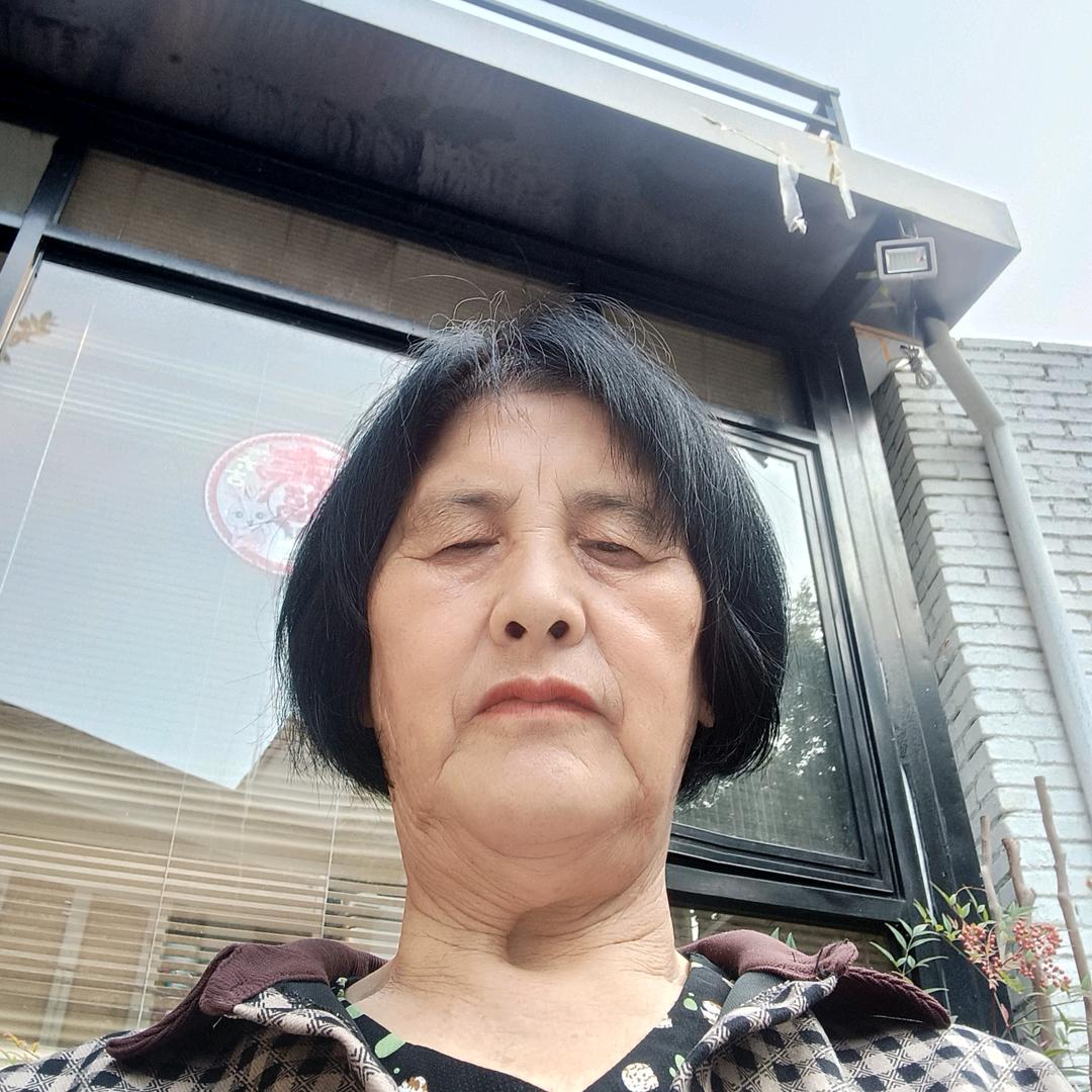 开心的奶奶👵🏻