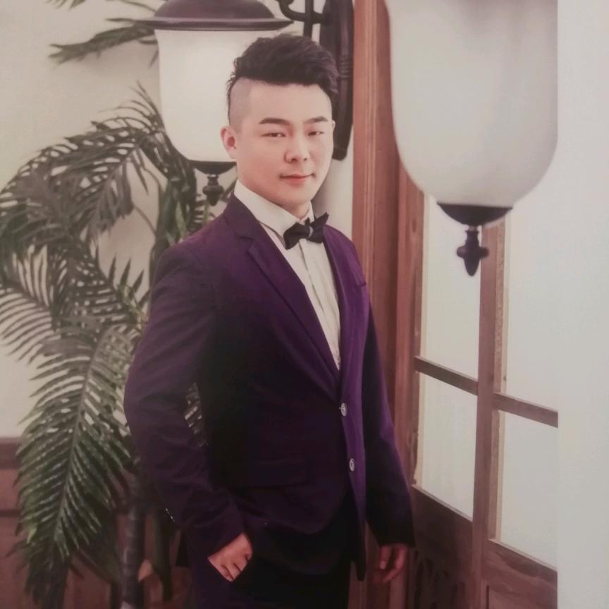 李总有点才