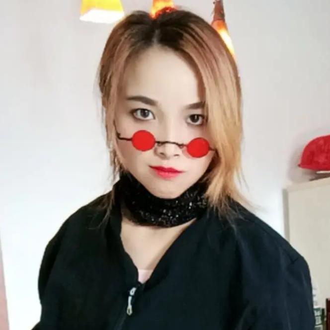 &耍酷的妞（戏精）