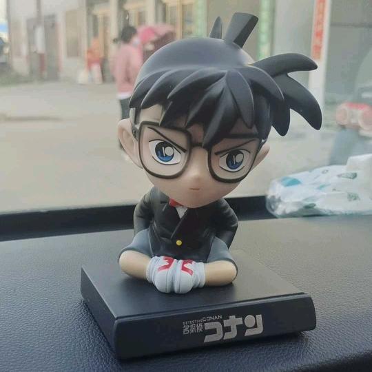 帅的后面美女排队，愁人