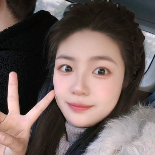 傲娇的小花猫🐱