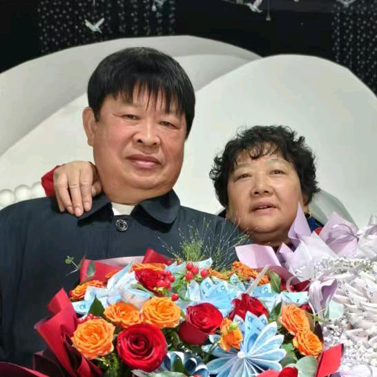 水波莲花娄幺妹