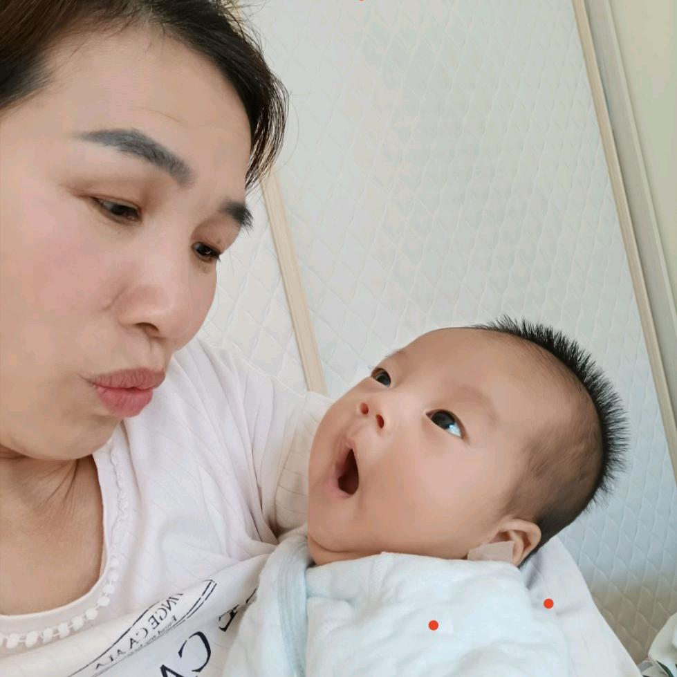 母婴护理师寇姐