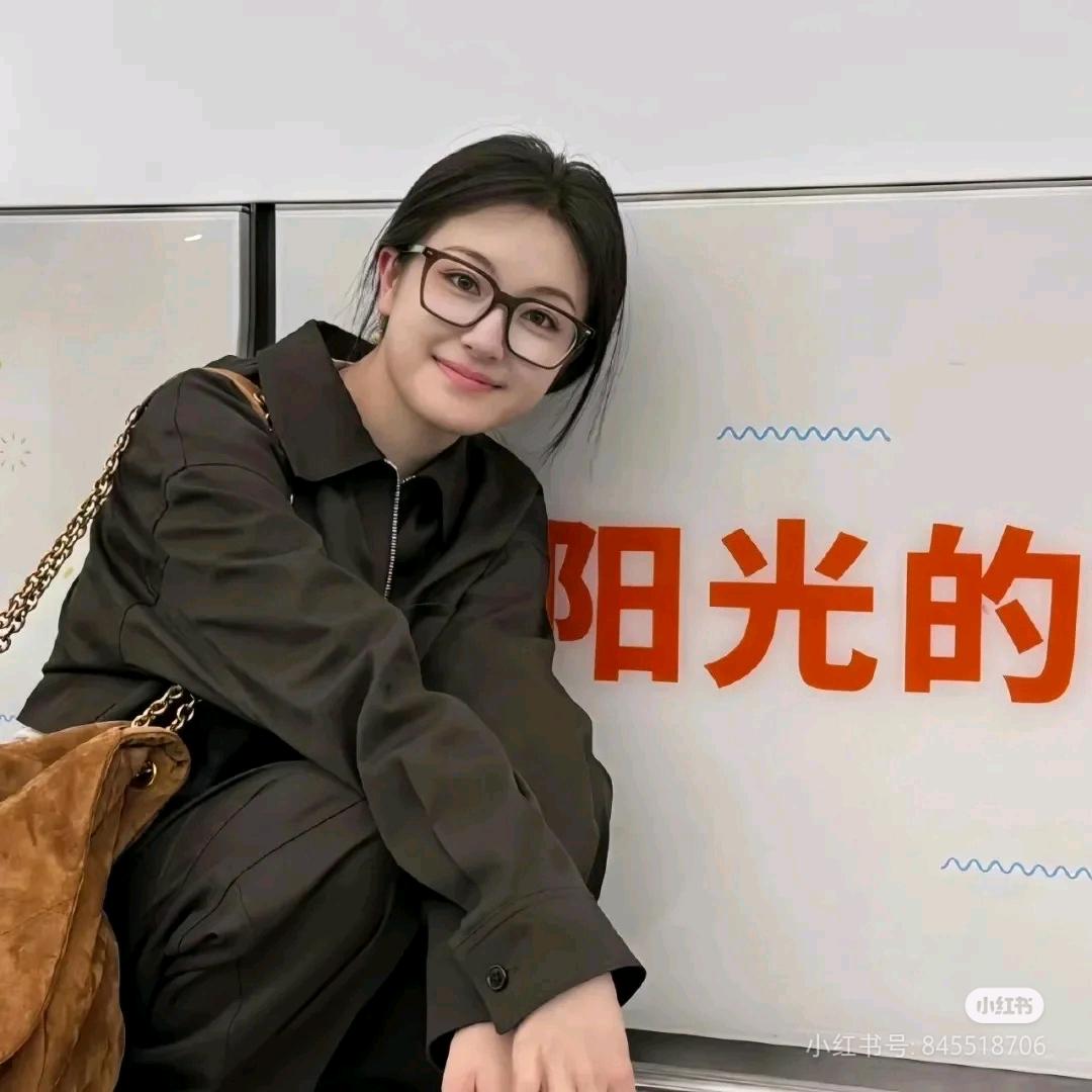 小羊爱吃米
