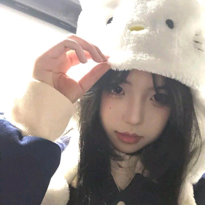 是芊夏姐姐呀（限流中😭）