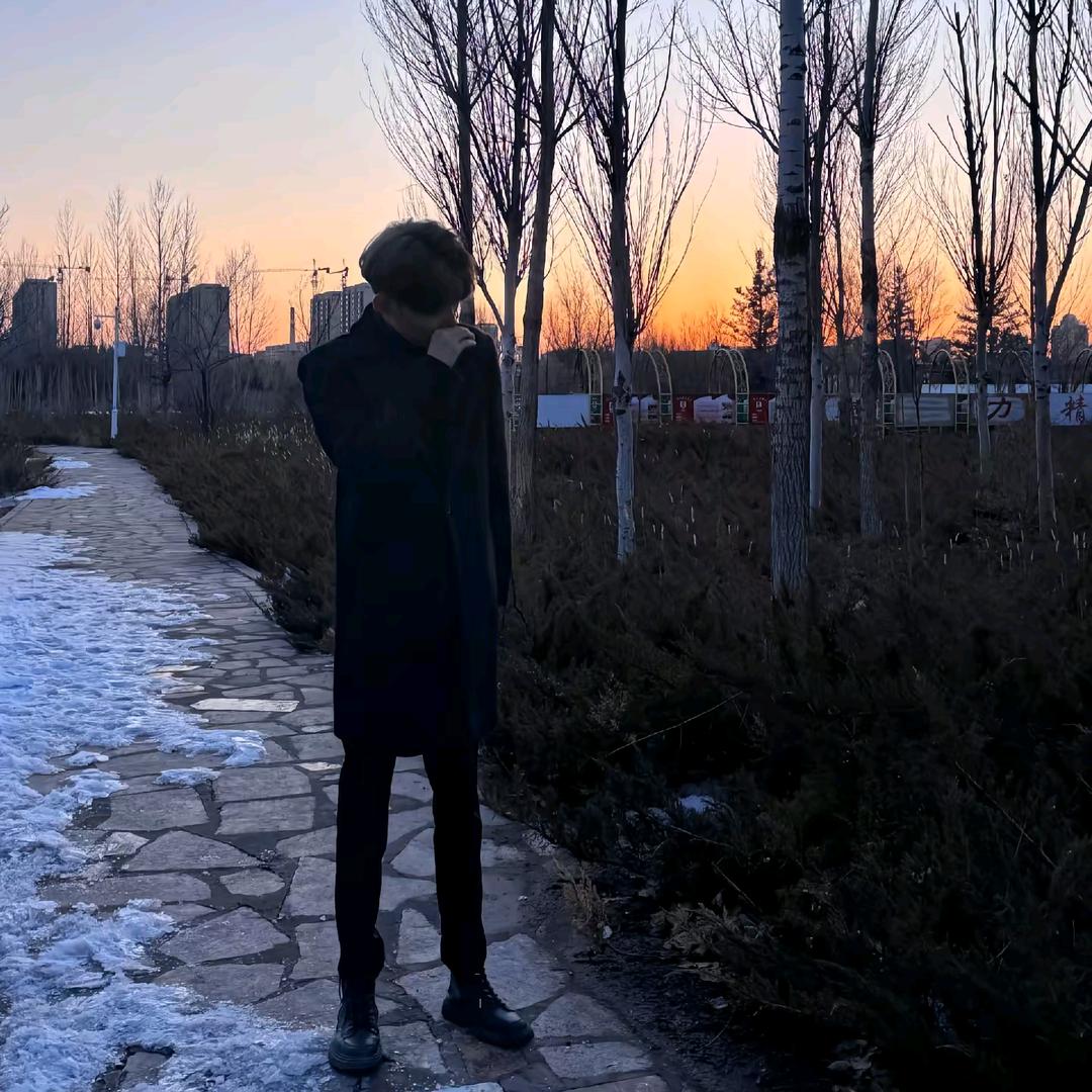 昨天睡觉今天起