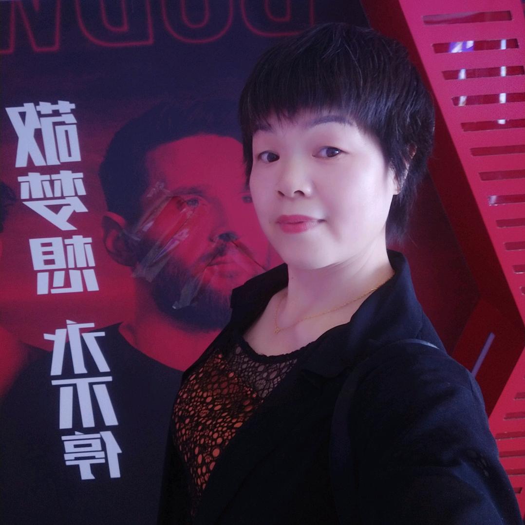 艳艳(每晚九点半首播)