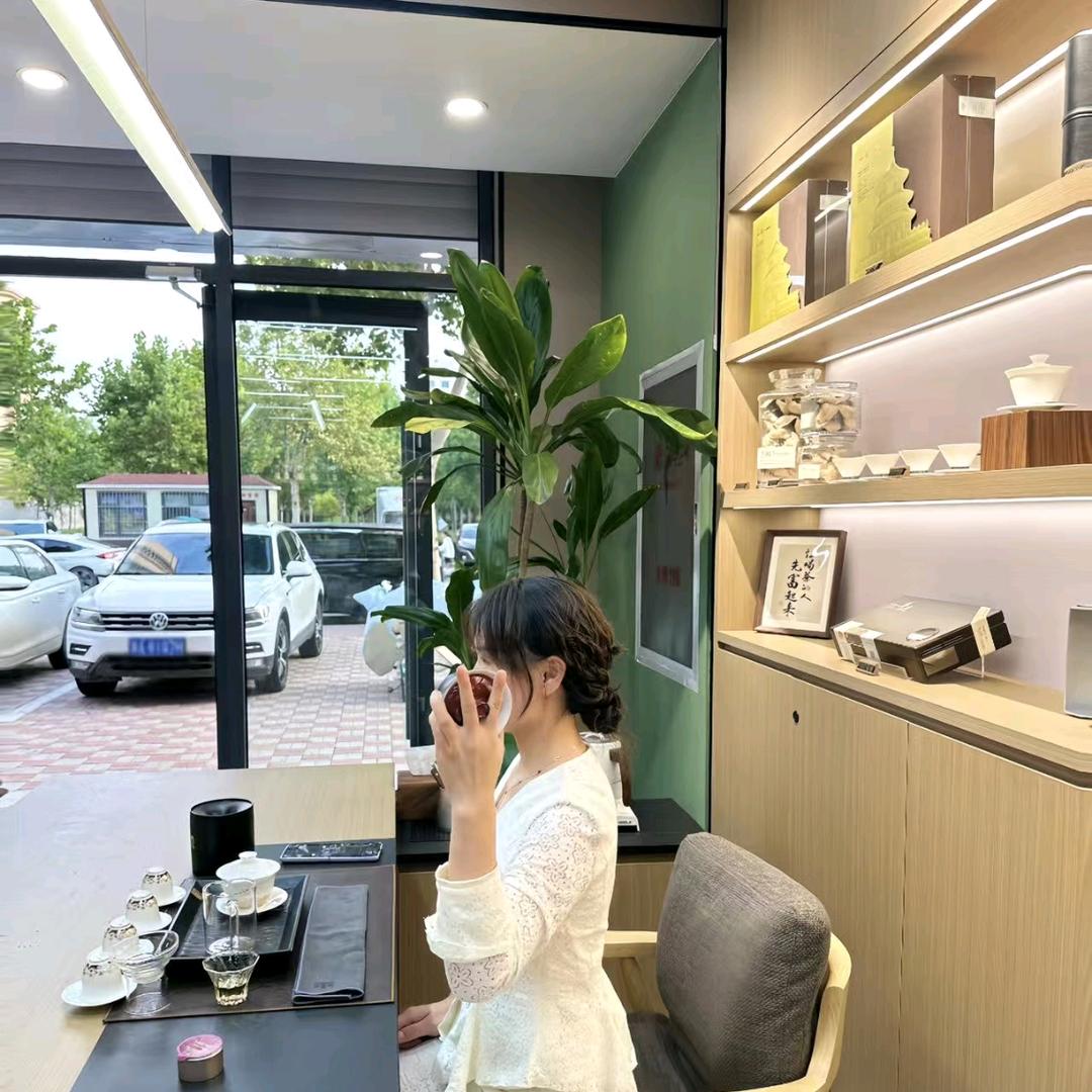 小罐茶  娟