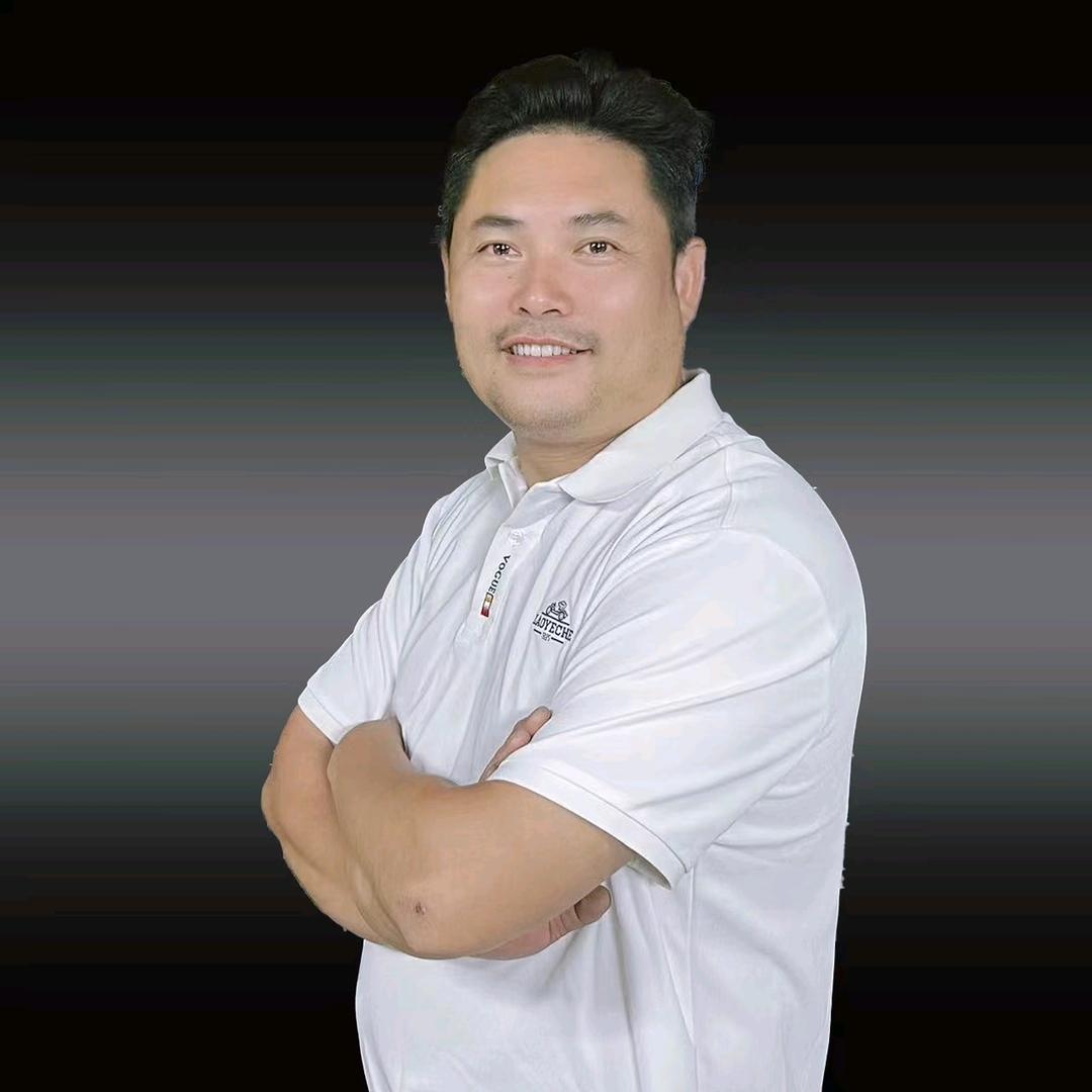 亮仔木工机械设备