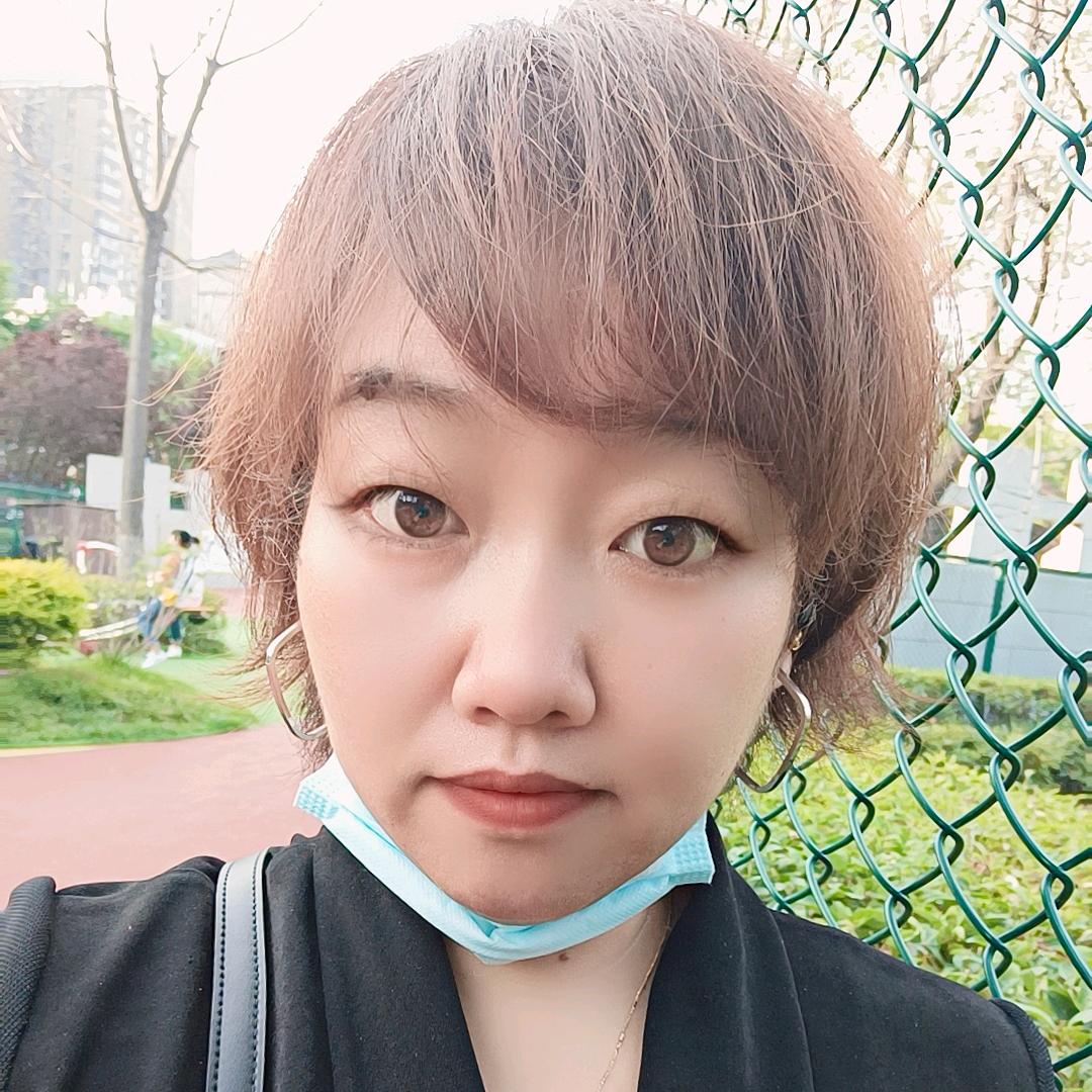 月亮