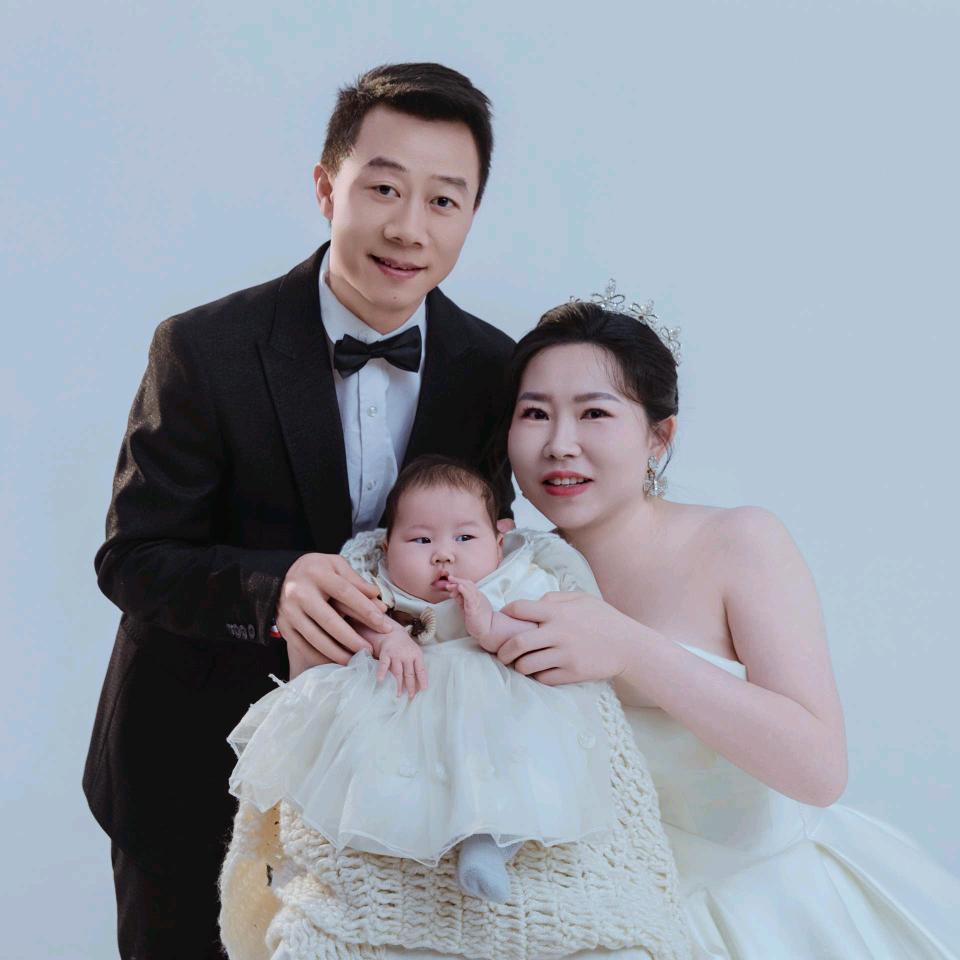 玫瑰人生｡｡°(°¯᷄◠¯᷅°)°