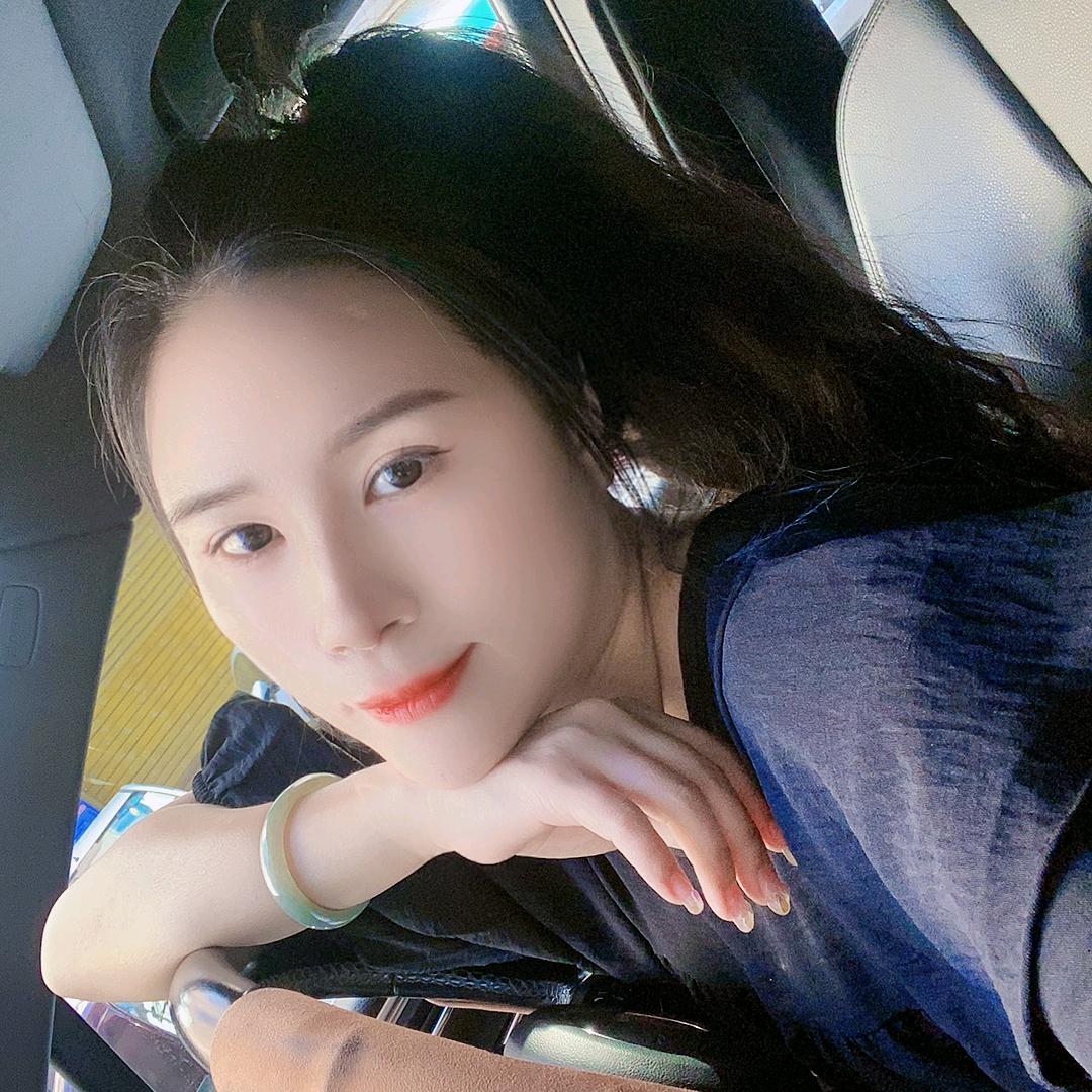 ʰᵉˡˡᵒ𝙠𝙞𝙩𝙩𝙮.