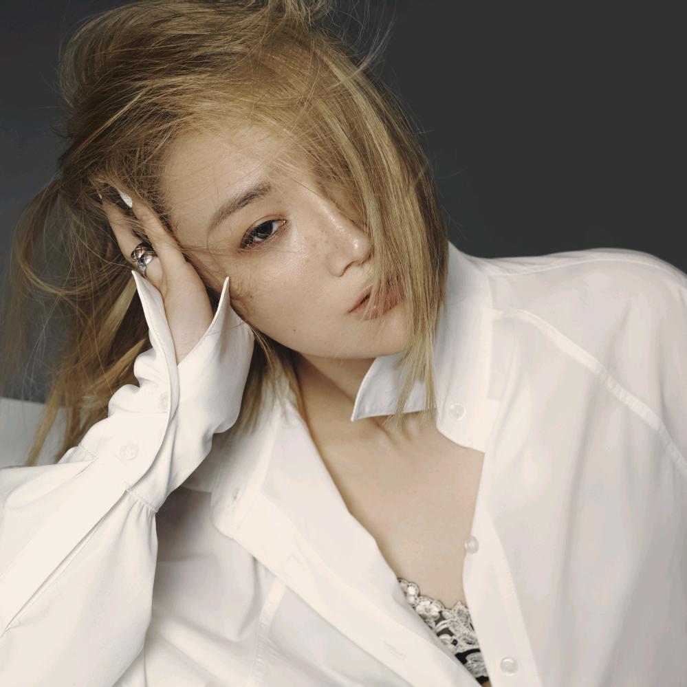 洛哥(潮牌穿搭)