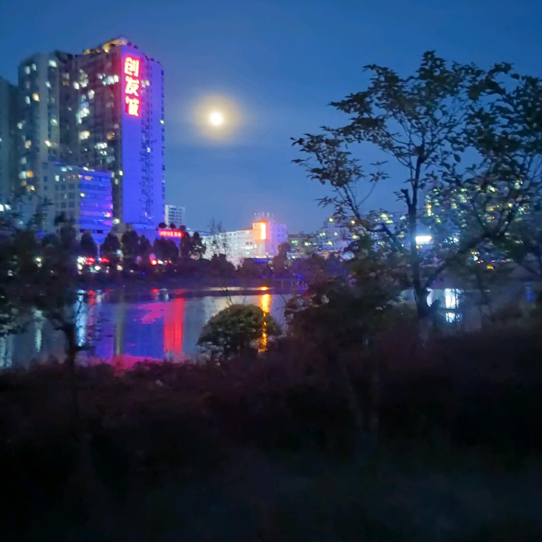 匡匡