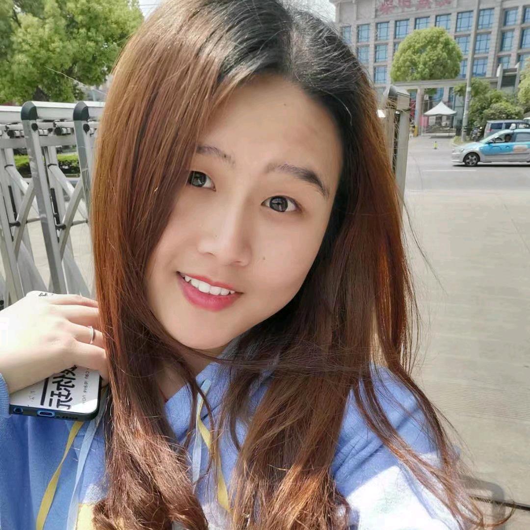 ✨❤️爱笑的~娟子吖🌈