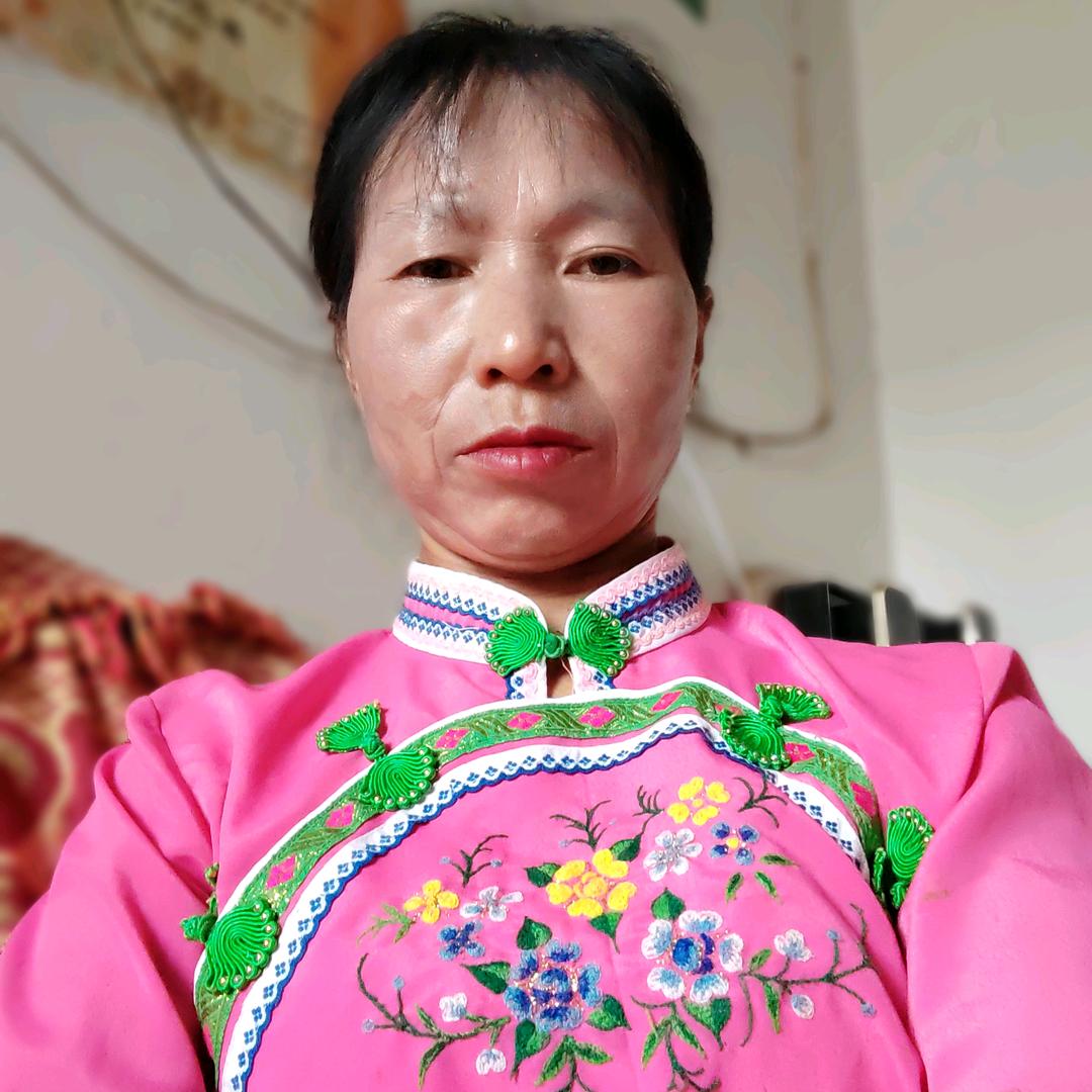 余成秀