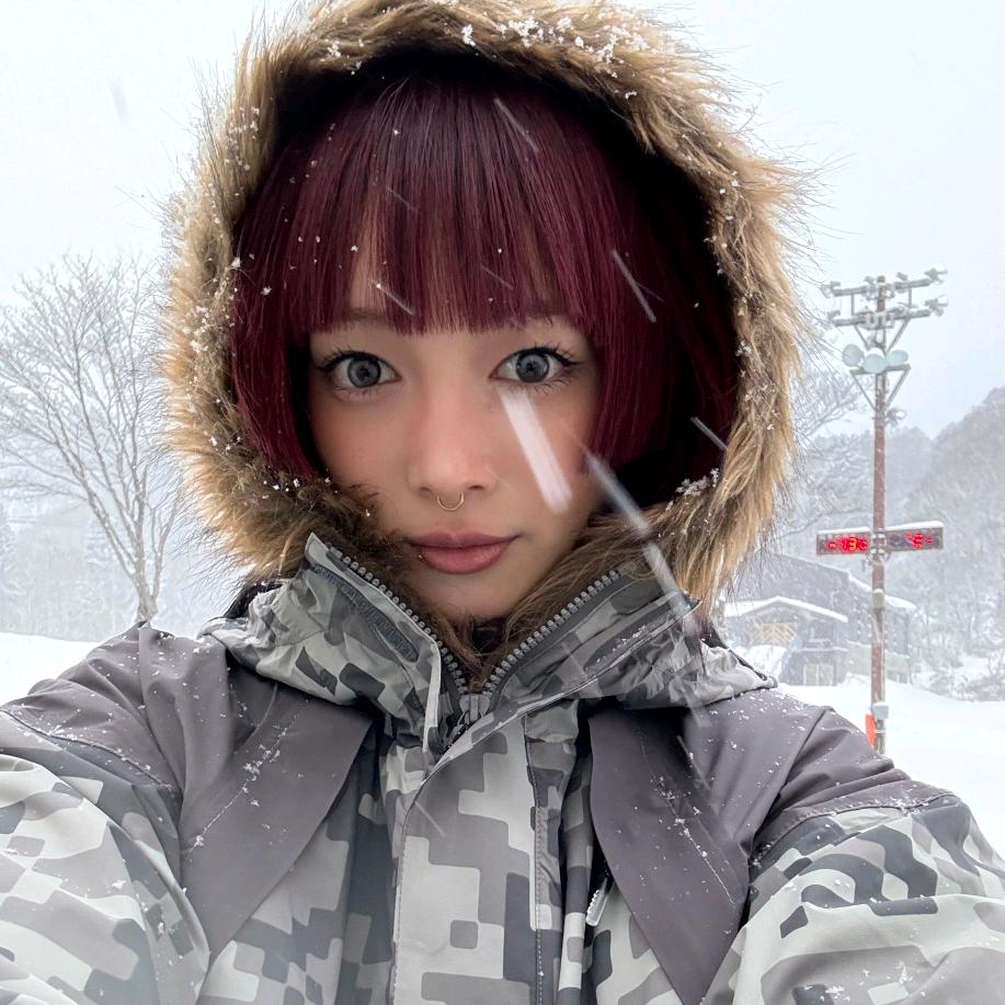 苟久久ggg【见XG6次版】